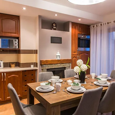 Sielanka, Basen Косцелиско