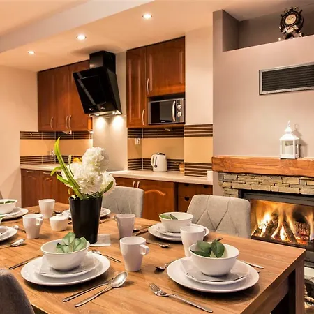 Sielanka, Basen Apartment