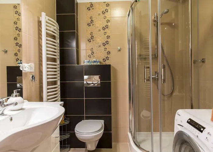 Sielanka, Basen * كوشتيليسكا